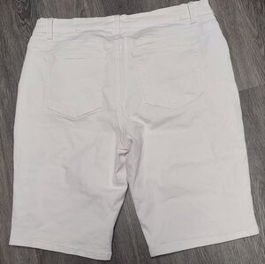 Venus White Jean Bermuda Shorts